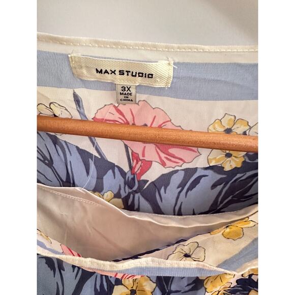 Max Studios Womens 3X Floral Top w/ Open Slit Sleeves and Shirred Waistband - Picture 9 of 10